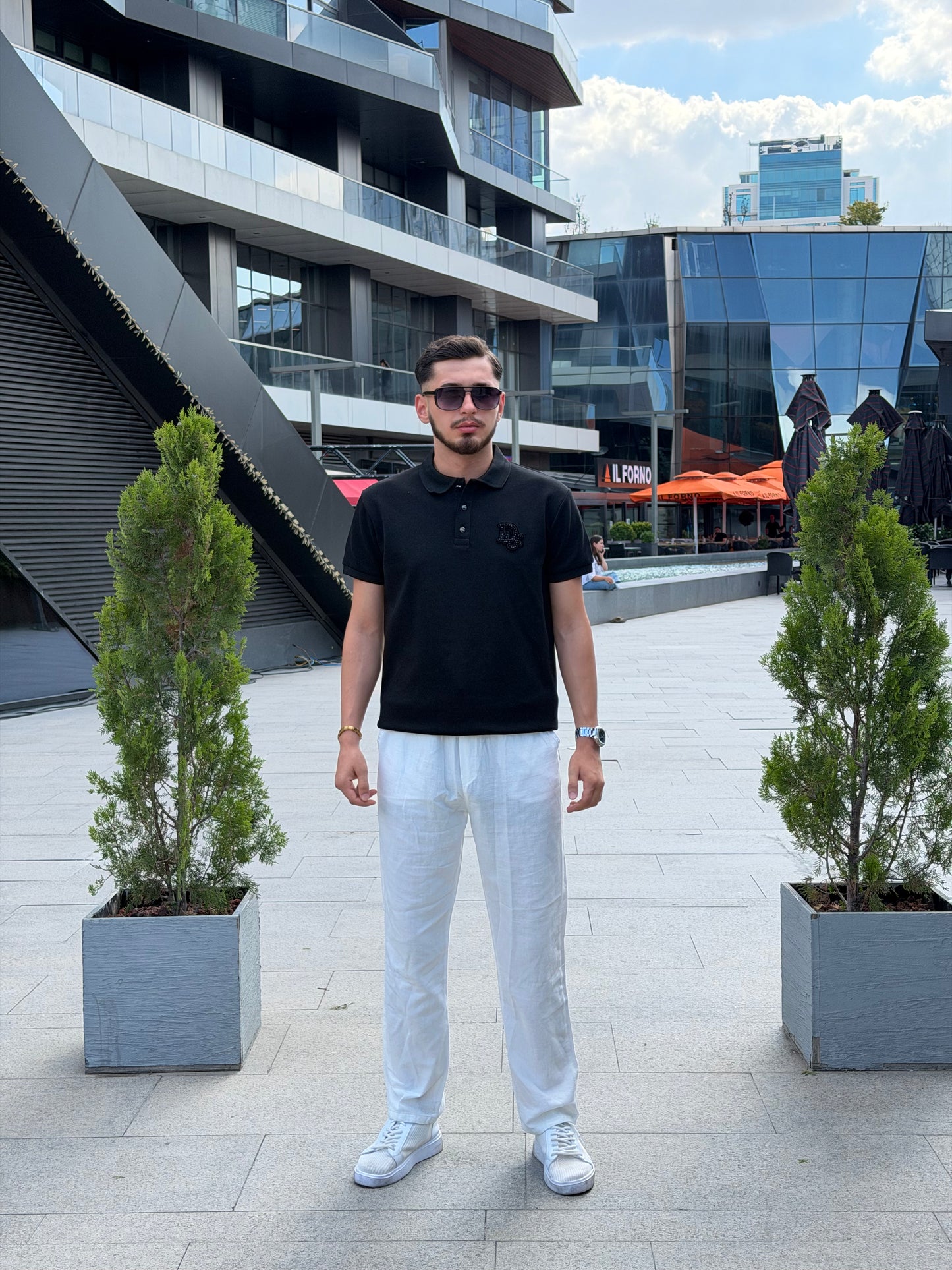 HILLS Siyah Göğüs Nakışlı Pamuklu Polo Yaka Tişört - Regular Fit